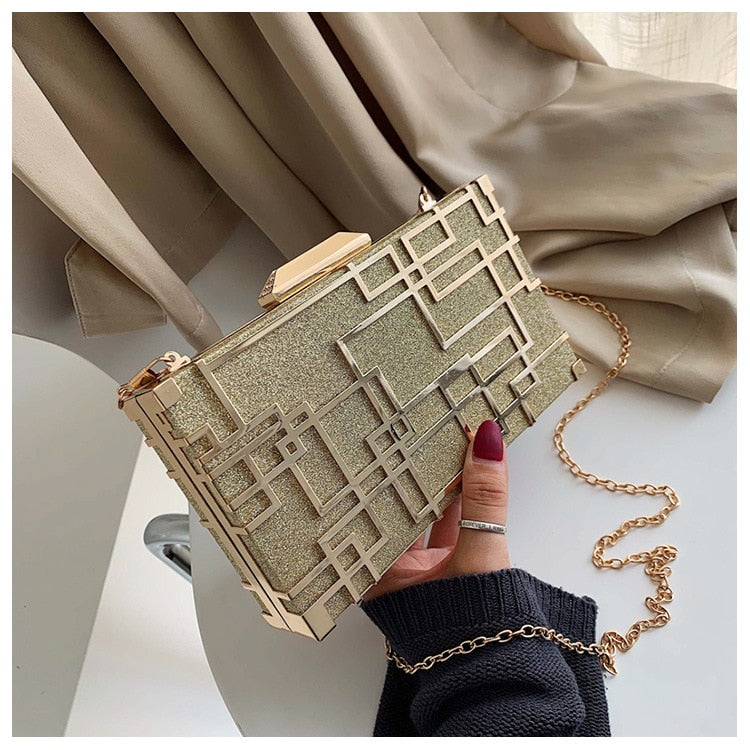 GOLD BOX GEOMETRIC BLUTCH BAG