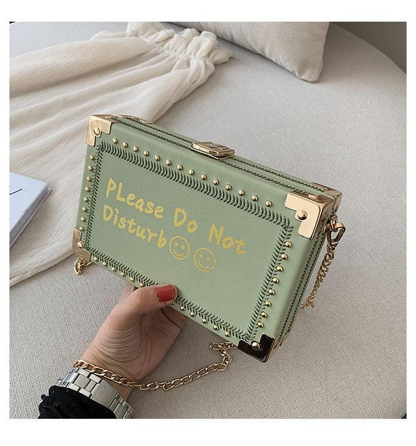 "PLEASE DO NOT DISTURB" PRINTED BOX BAG