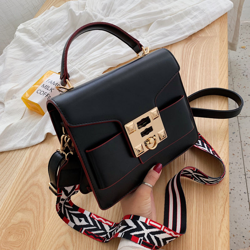 CHIC WHITE DETAILED BLACK LEATHER HANDBAG