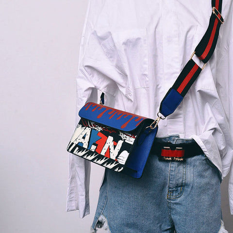 "PUP-SRISE" PRINTED SHOULDER BAG