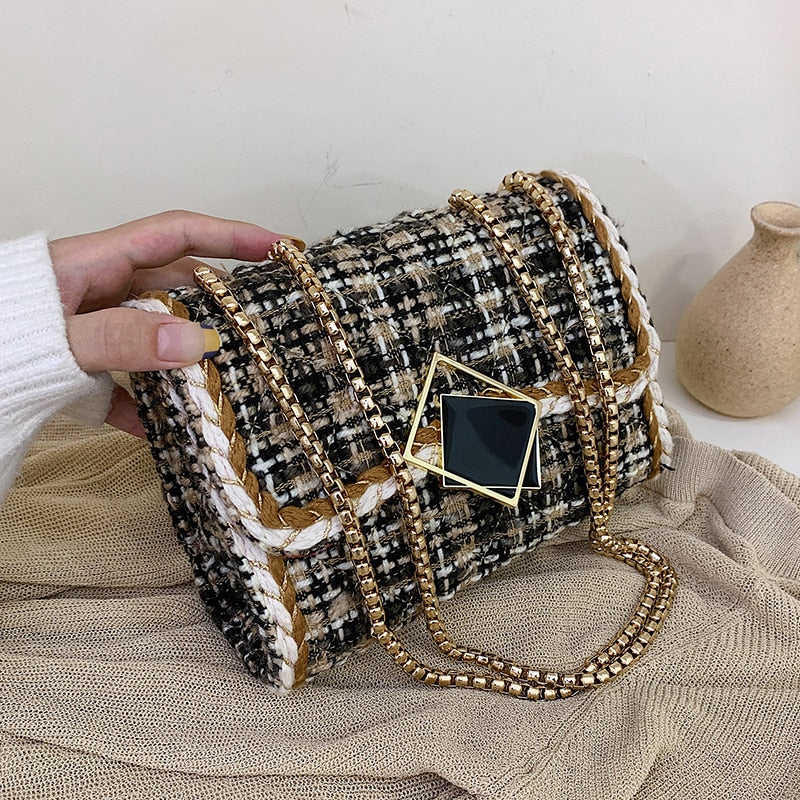 WOOLEN CROSSBODY BAG