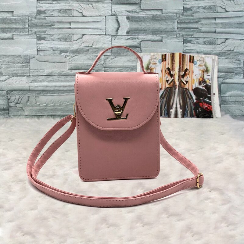 B&W SNAKE SKIN PATTERNED BAG