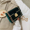 BUTTON DETAILED CHAIN HANDLE SHOULDER BAG
