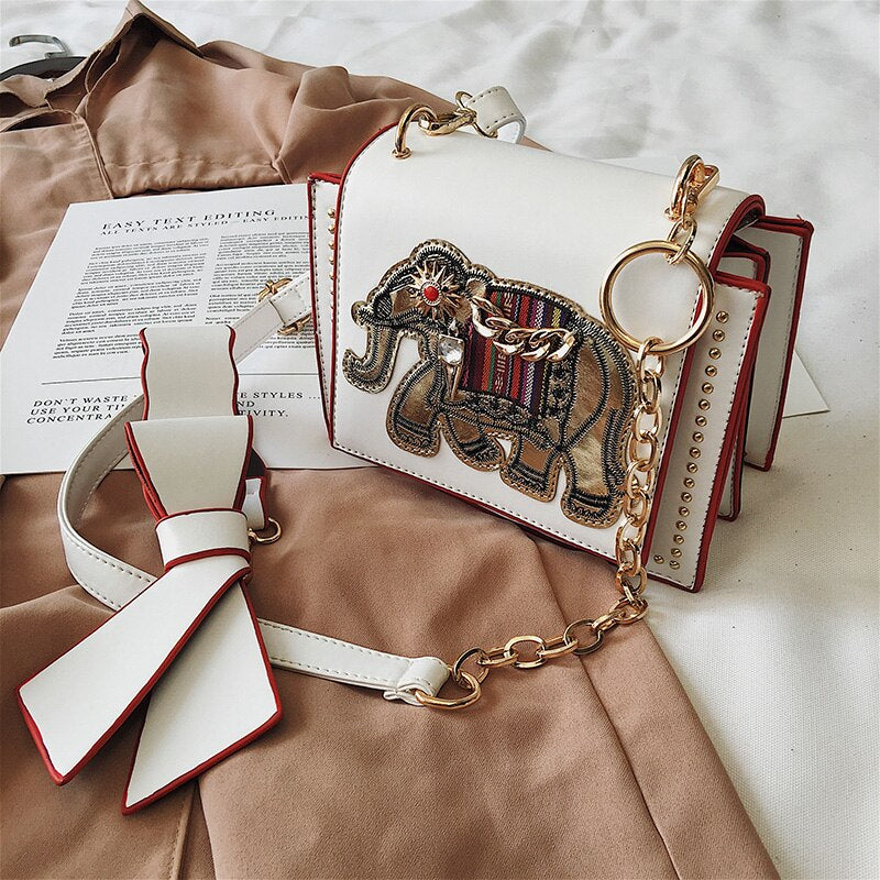 ELEPHANT DETAILED SHOULDER BAG
