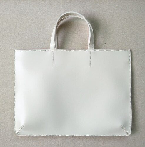 BLACK LEATHER MINIMALIST 13.3INCH BRIEFCASE