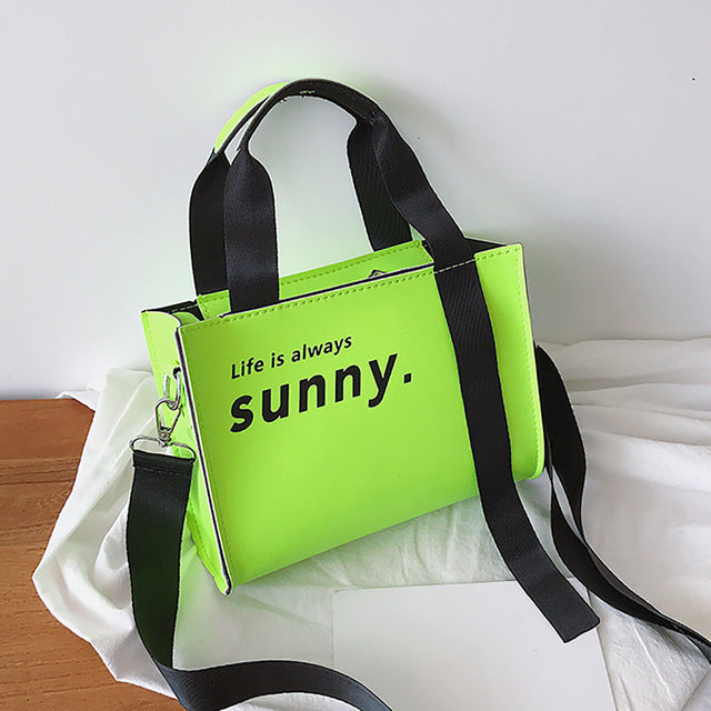 "LIFE IS ALWAYS SUNNY" PRINTED BAG
