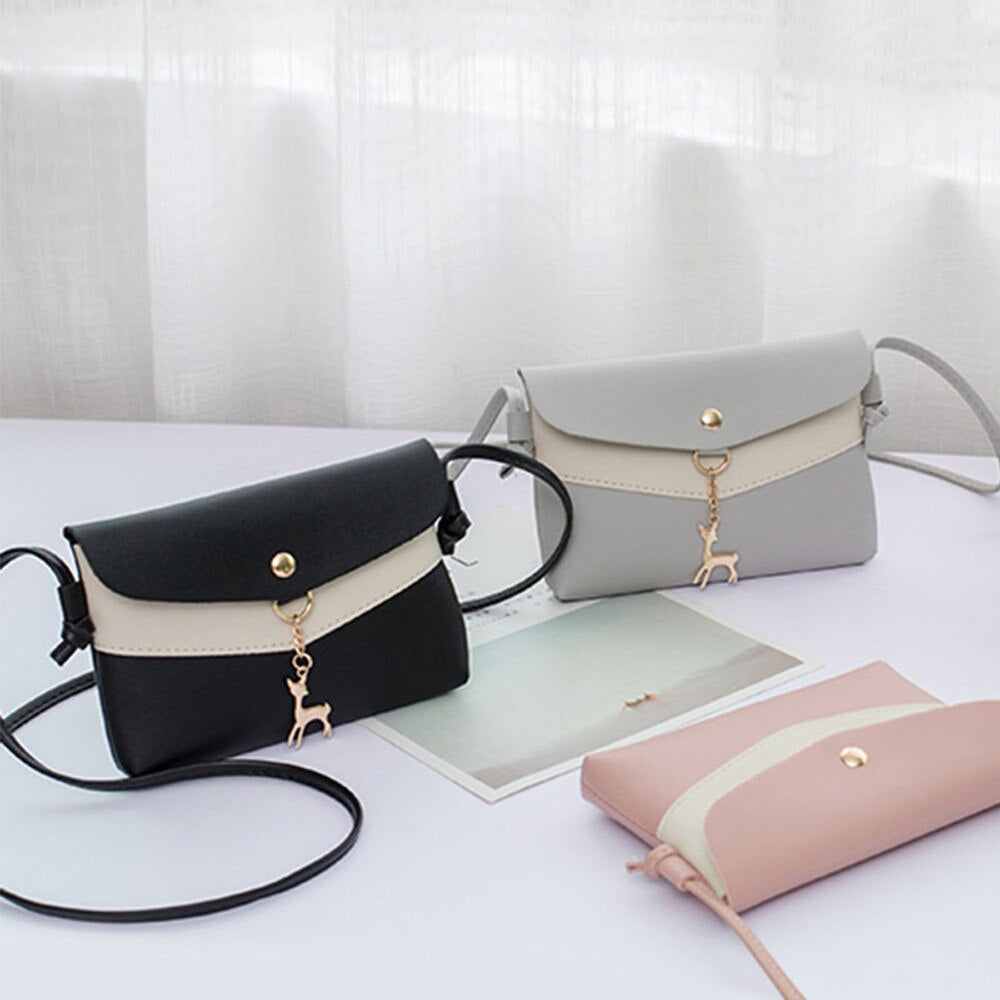 FAWN PENDANT DETAILED BAG