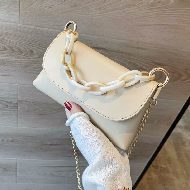 WHITE SIMPLE MINI MESSENGER BAG