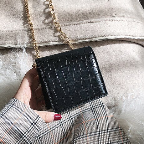 CORCODILE PATTERNED MINI WALLET