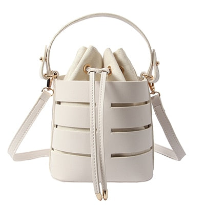 WHITE DRAWSTRING BUCKET BAG