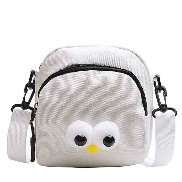 CUTE PENGUEN DETAILED SHOULDER BAG