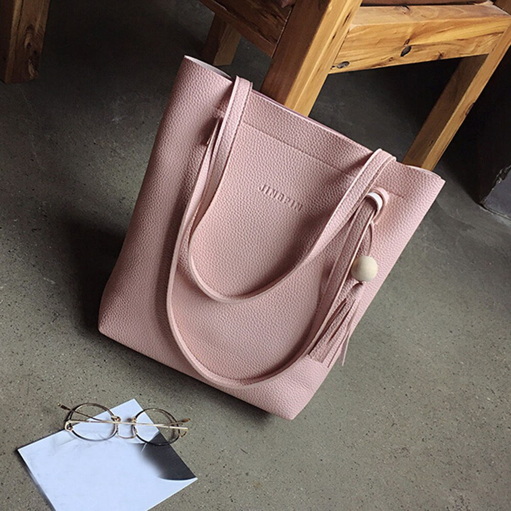 POWDER PINK TASSEL DETAILED HANDBAG