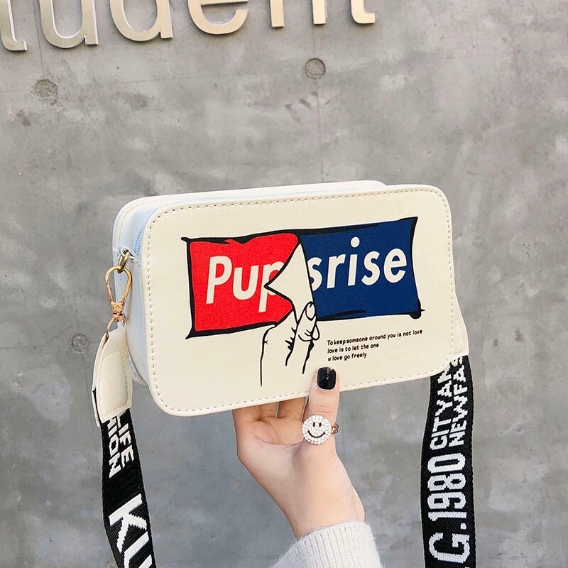 "PUP-SRISE" PRINTED SHOULDER BAG