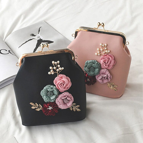 SHOPPING BAG STYLE HANDBAG