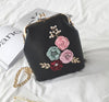 FLORAL CLUTCH